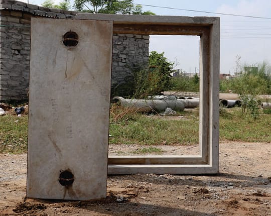 MANHOLE COVERS & FRAME